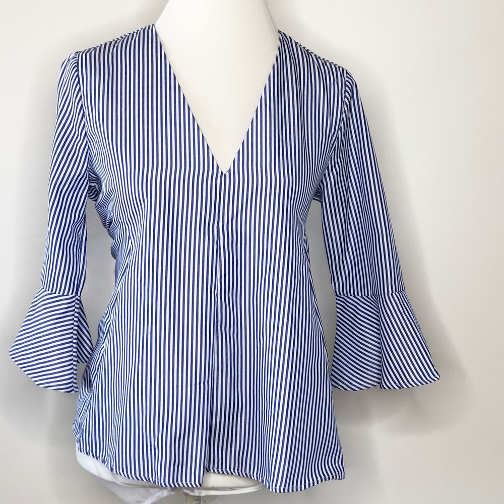 DO + BE Large Top Bell Sleeve Nautical Beachy Blue Stripe V Neck NEW!